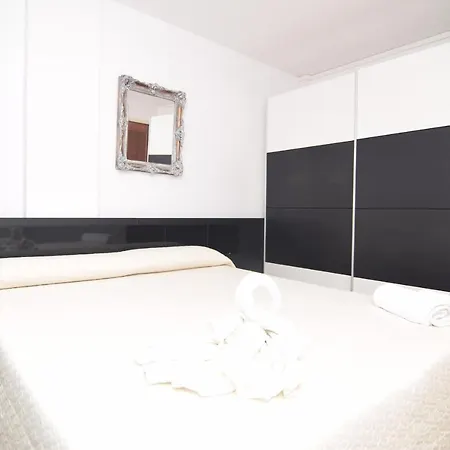 Homeholidaysrentals Amadeu Costa Barcelona Appartement *